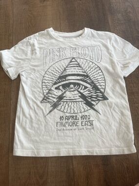 Pink Floyd White Short Sleeve Graphic Tee with Grey Print
